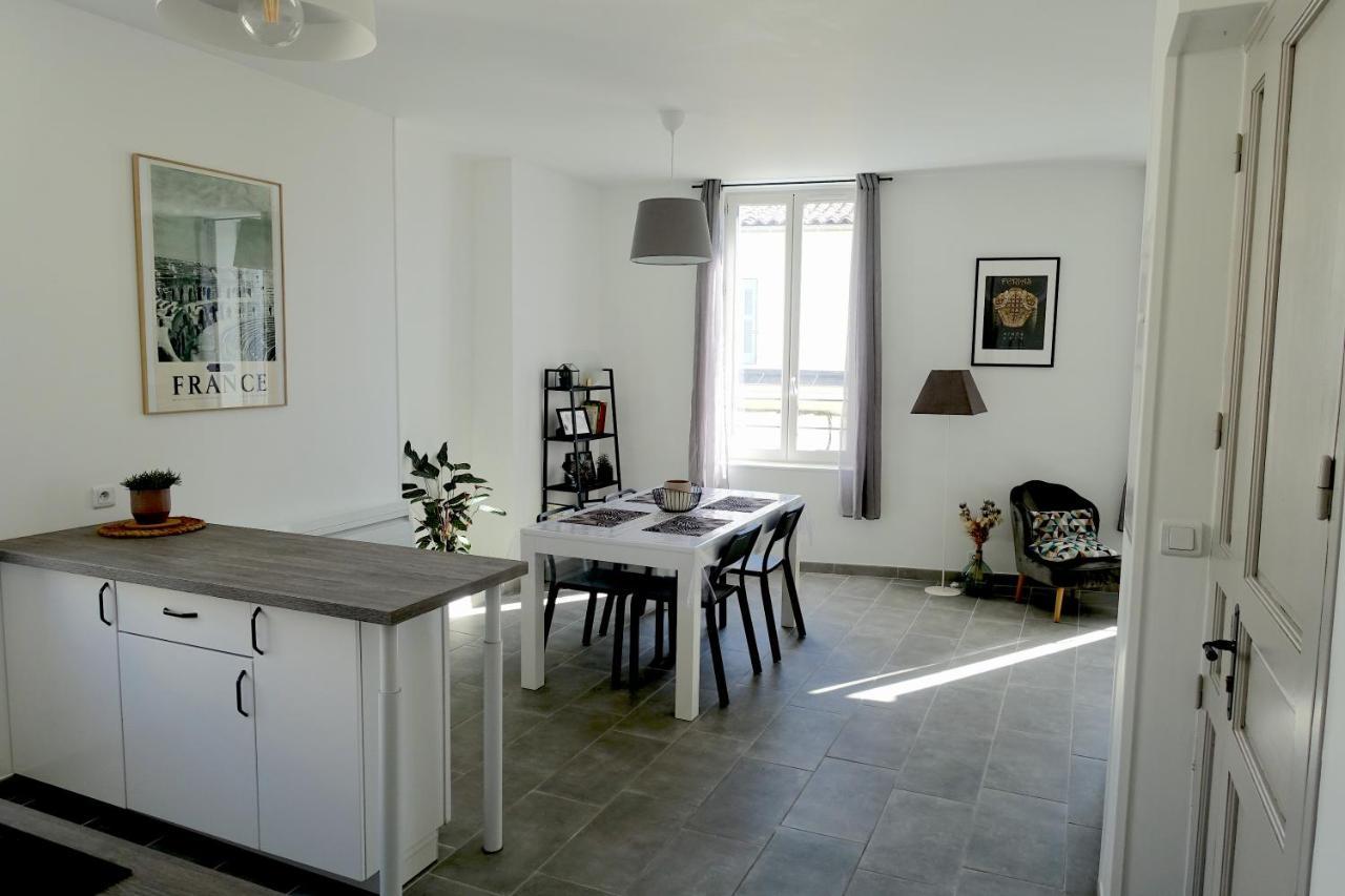 Maison Carree/Coeur Historique De Nimes - Superbe Appt 55M² 外观 照片