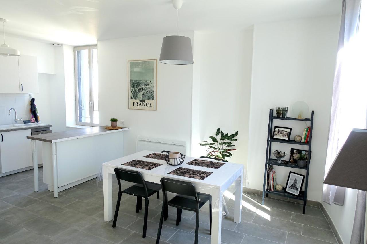 Maison Carree/Coeur Historique De Nimes - Superbe Appt 55M² 外观 照片